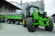 Ile paliwa spala John Deere 6140M AutoPowr podczas pracy? test ciągnika na hamowni test ciągnika podczas pracy