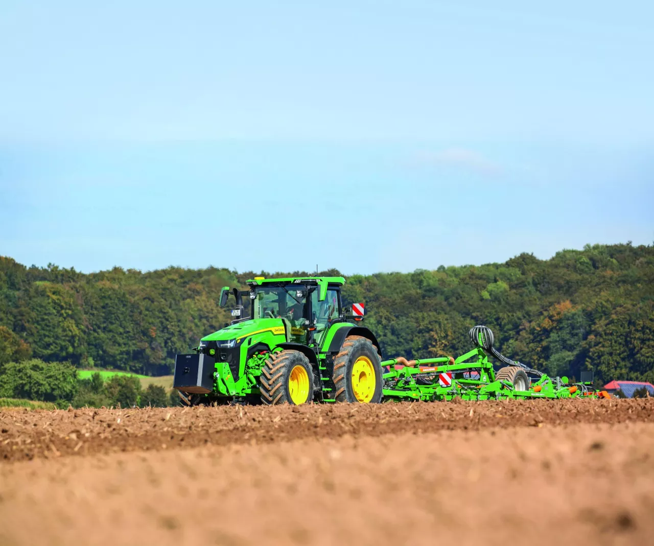 Ile kosztuje nowy John Deere 8R 410? Czy jest wart swej ceny? test ciągnika rolniczego  John Deere 8R 410?