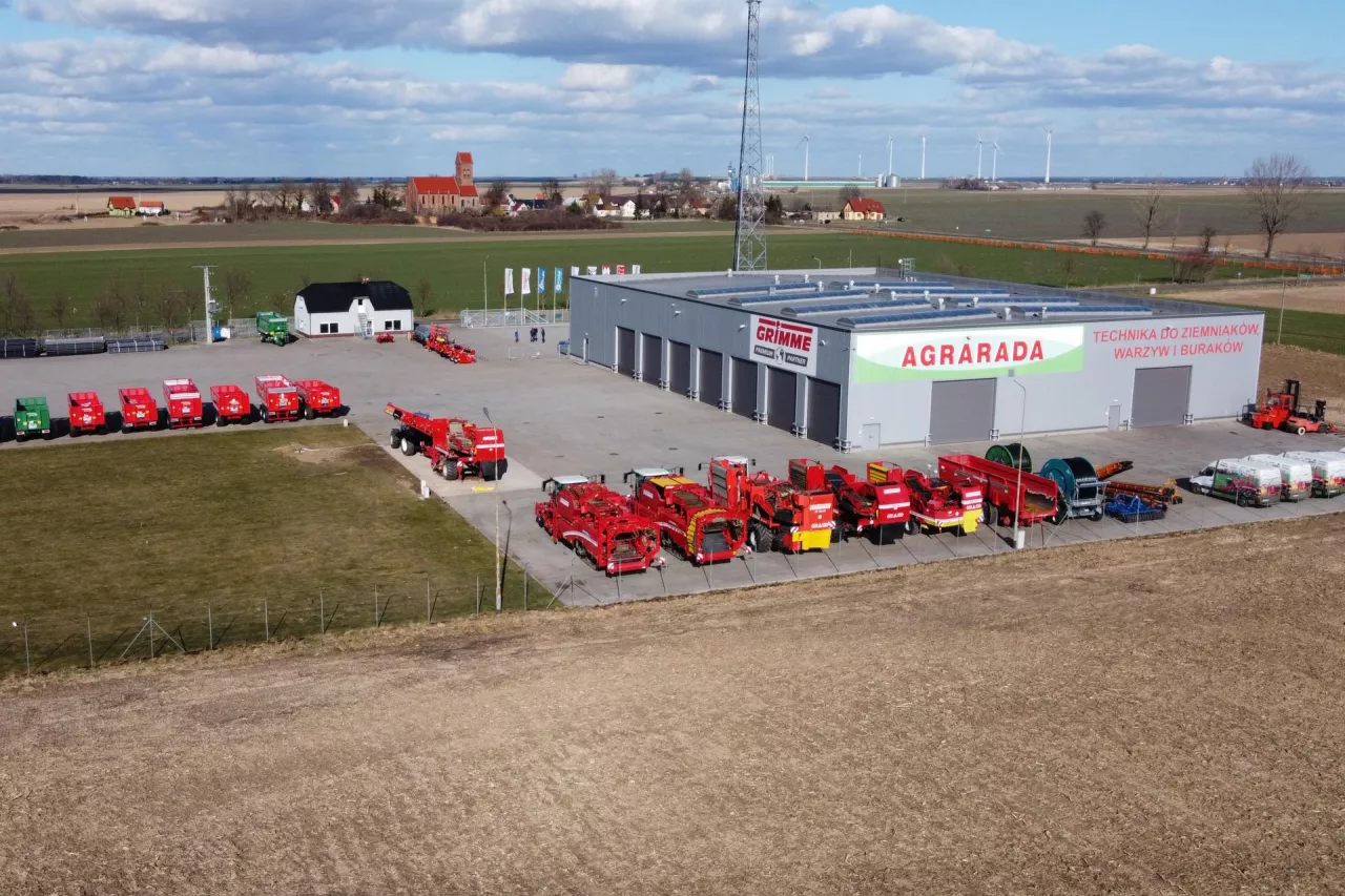 &lt;p&gt;Przedsiębiorstwo założone w 1999 roku przez JohanaKruijthoffa od początku swojej działalności specjalizowało się w handlu maszynami do ziemniaków, warzyw i buraków.&lt;/p&gt;