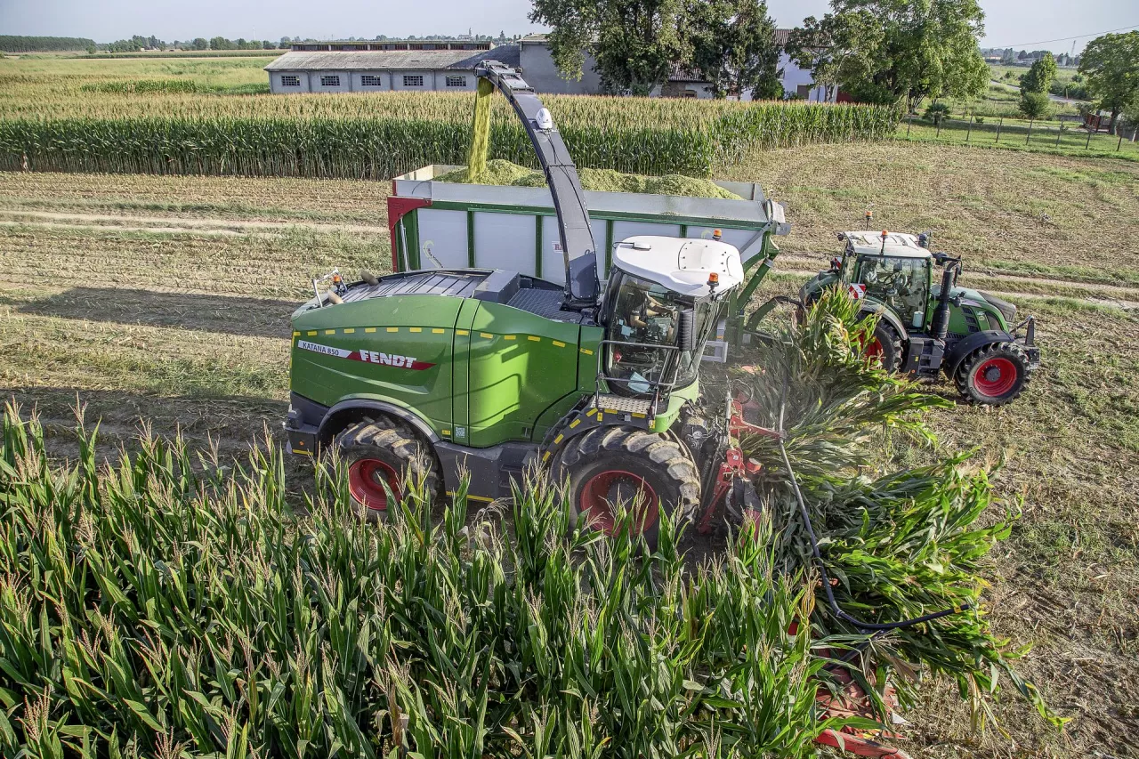 test sieczkarni polowej sieczkarni samobieżnej Fendt Katana 850, jaka jest wydajność sieczkarni Fendt Katana 850, 