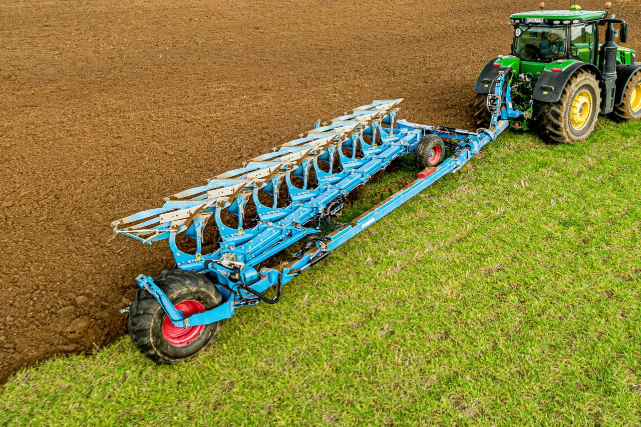 Lemken wprowadz nowe pługi Diamant 18 przystosowane do pracy z ciągnikami o mocy do 650 KM!