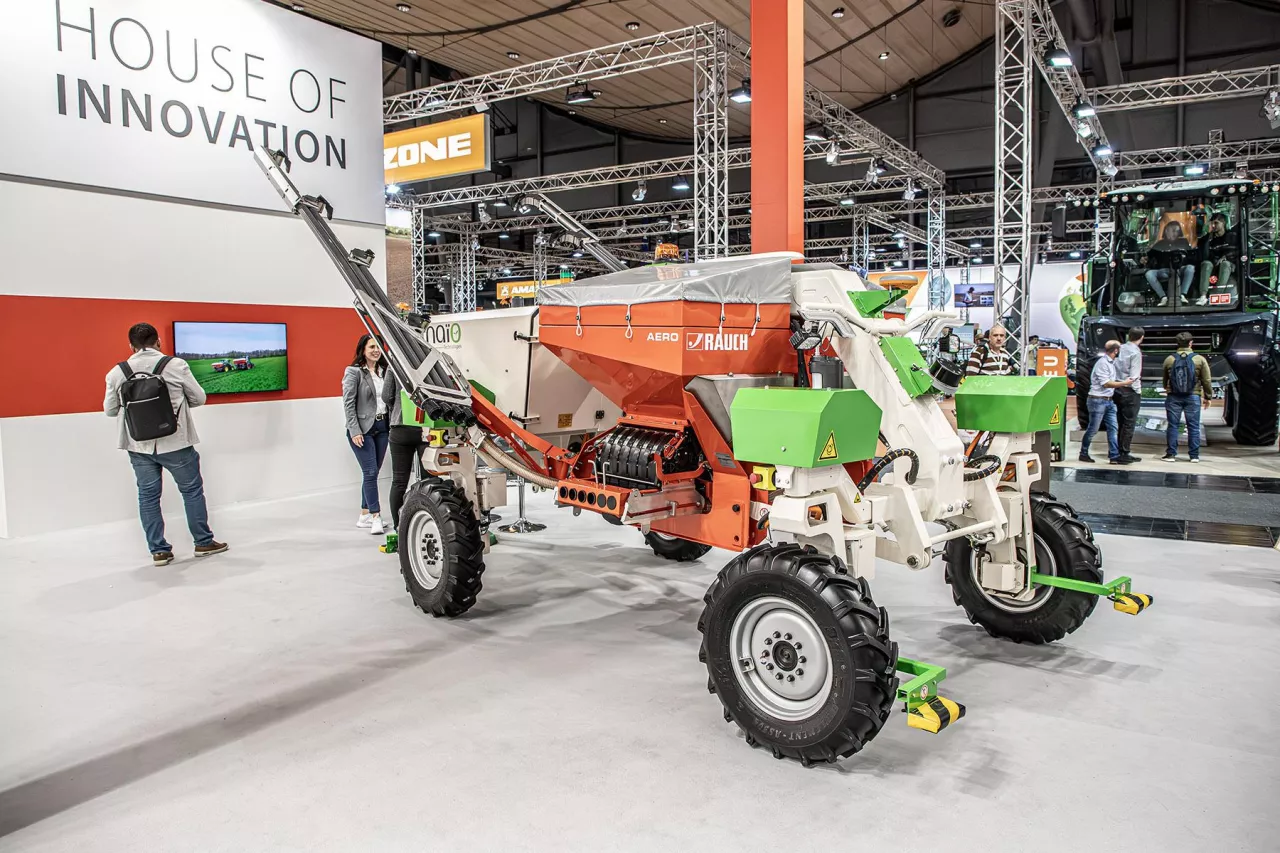 Targi Agritechnica w Hanowerze to nie tylko największe na świecie targi rolnicze, ale miejsce, gdzie producenci pokazują swoje innowacyjne rozwiązania w zakresie techniki rolniczej.