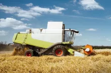 BKT wprowadza nową oponę Agrimax ProHarvest do kombajnów.