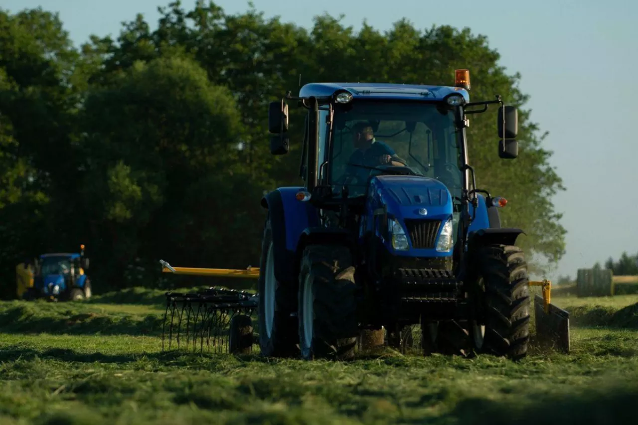 ciągnik New Holland T5 90S, seria T5S