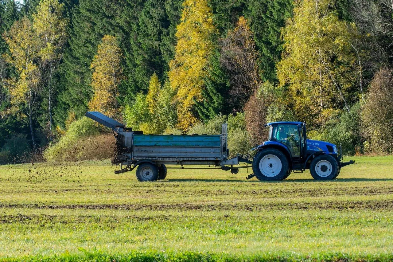 Wziąłeś dotację na ciągnik lub przyczepę? ARiMR sprawdzi te dokumenty