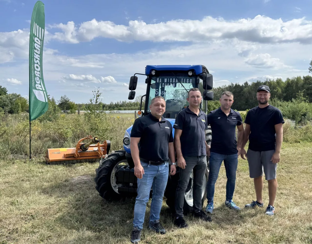 Zespół Agroskład-u na Aroniowej Demo Farmie