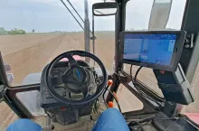 W konkursie profi do wygrania nawigacja rolnicza Sveaverken F200. Na zdjęciu poprzedni model F100.