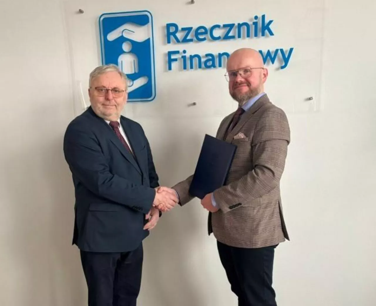 KRIR podpisał porozumienie z Rzecznikiem Finansowym