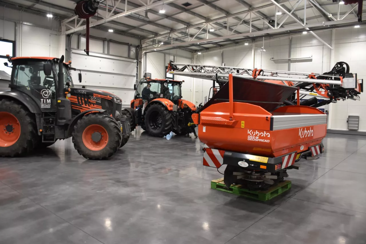 W BCU szkolenia prowadzone są przy wykorzystaniu nowoczesnych maszyn rolniczych wyposażonych w rozwiązania rolnictwa precyzyjnego