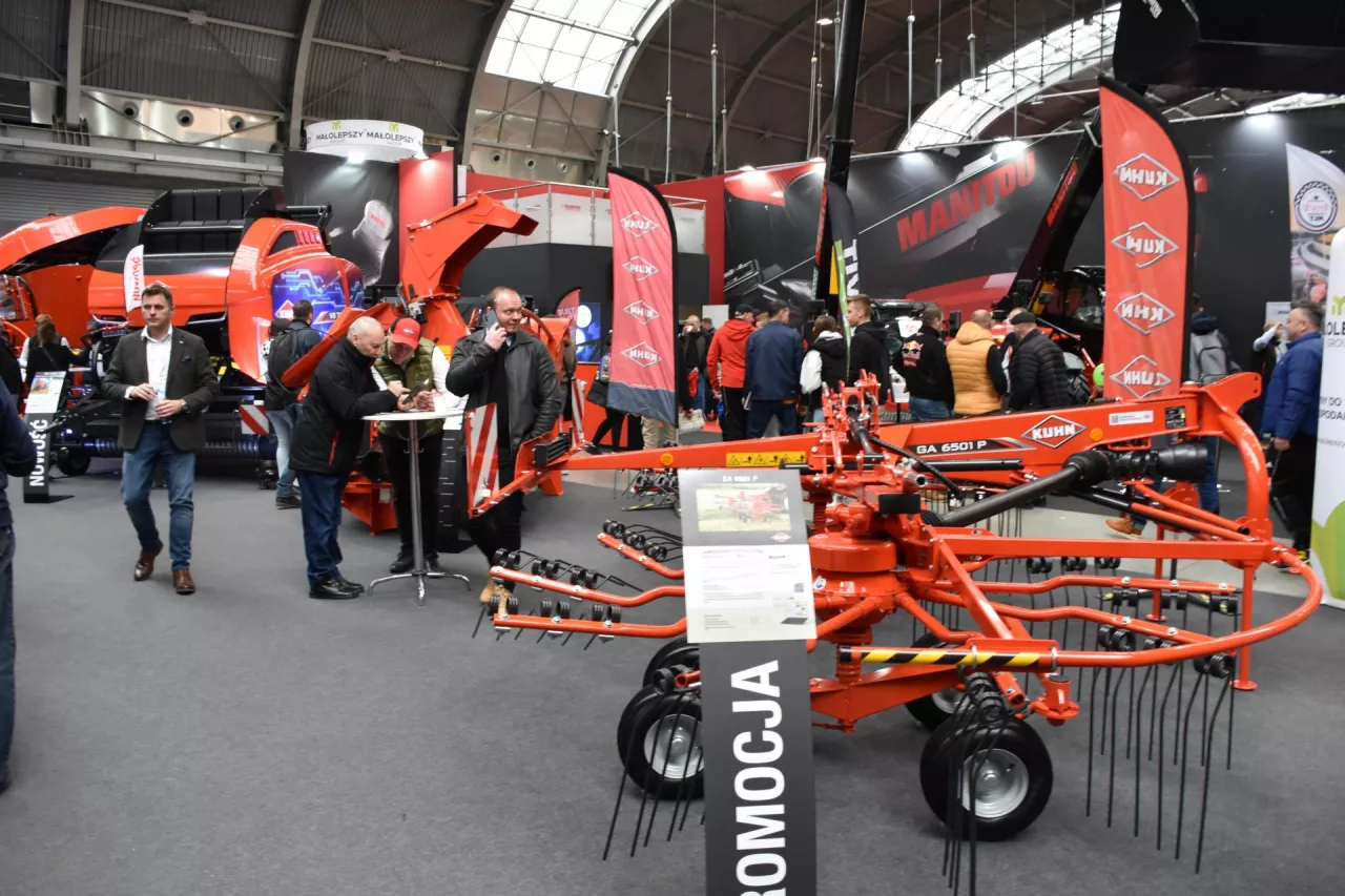 Firma KUHN przy okazji targów Agrotech będzie promować ofertę swoich maszyn zielonkowych