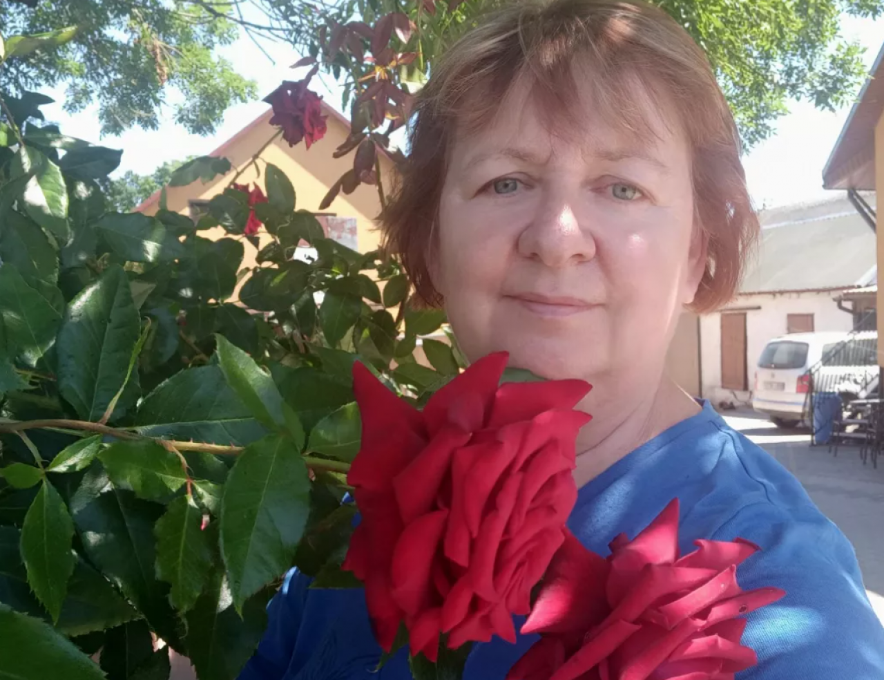 Pisze wiersze podczas dojenia krów. Historia niezwykłej rolniczki z Podlasia