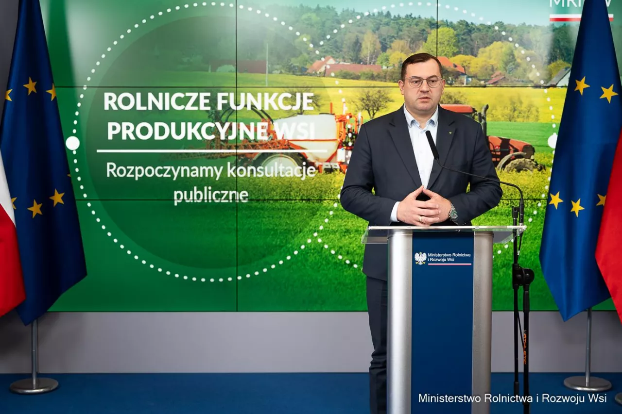 Minister rolnictwa Stefan Krajewski