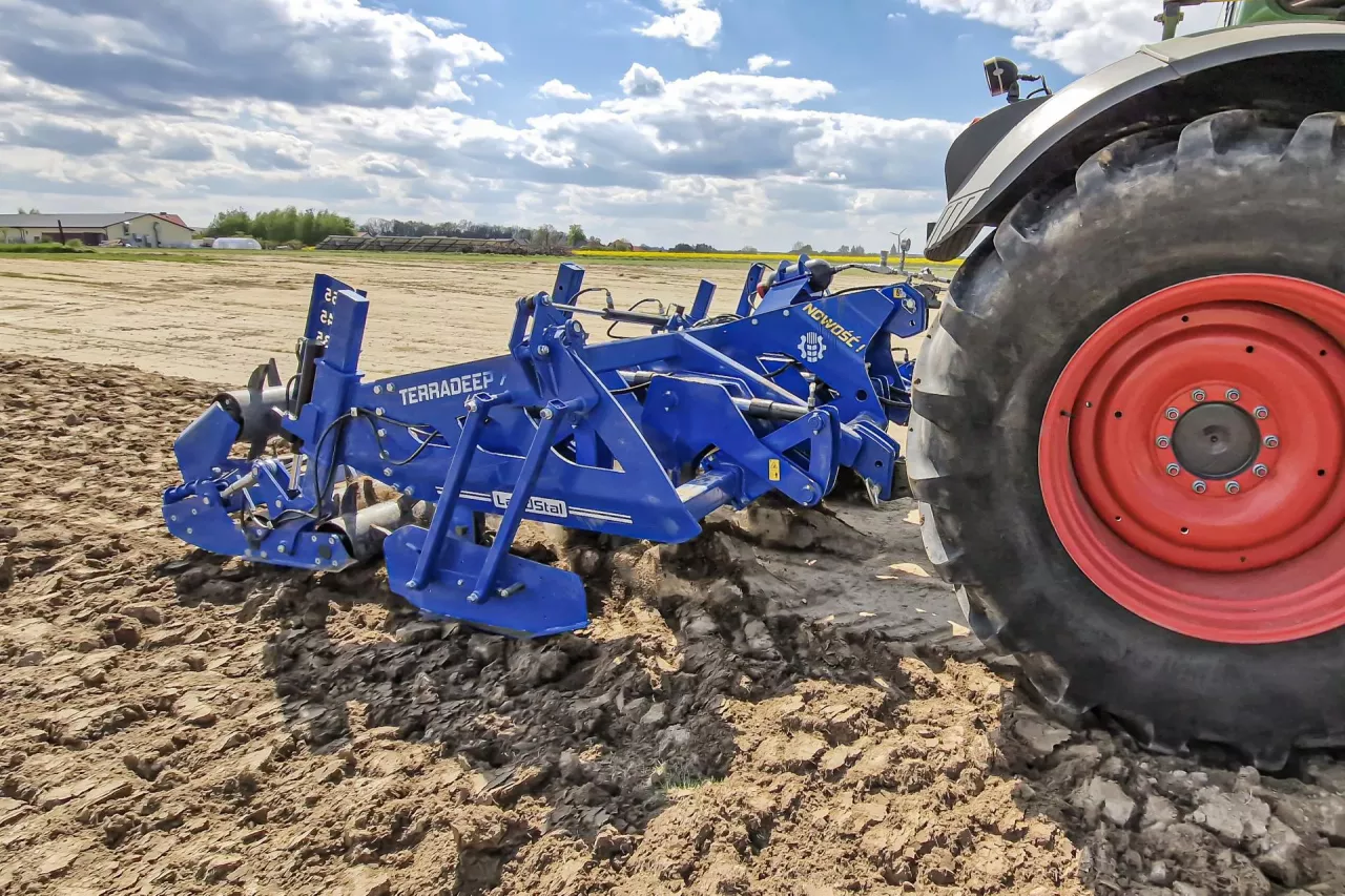 Pług dłutowy Landstal TerraDeep XL
