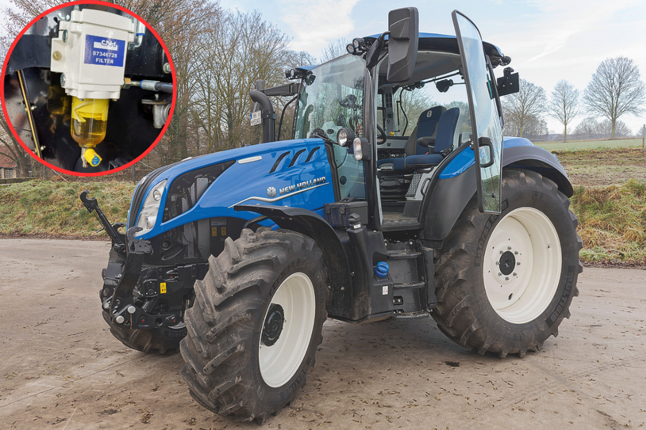 Ciągnik rolniczy New Holland z otwartą kabiną zaparkowany na podwórzu; w powiększeniu zaznaczony filtr paliwa (CNH) z przezroczystą komorą do kontroli zanieczyszczeń i wody.