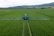 Agrio wprowadza nowy system prowadzenia belki polowej FlowBoom.