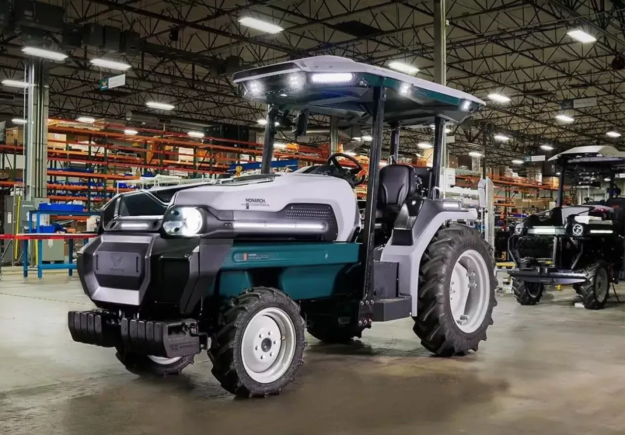 Czy Caterpillar przejął technologię Monarch Tractor?