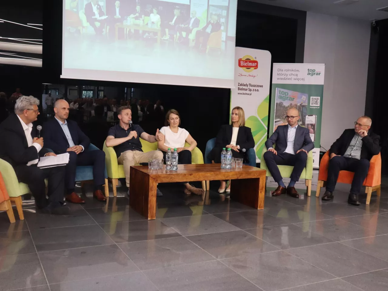Juliusz Urban, Arkadiusz Gasidło, Adam Stępień, Anna Bykowska, Agnieszka Kotarska, Jakub Agaś oraz Juliusz Młodecki