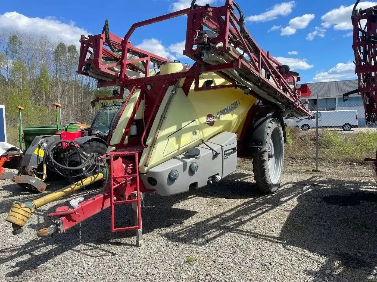 Na licytacji komorniczej jest m.in. ten model opryskiwacza - Hardi Commander 4400