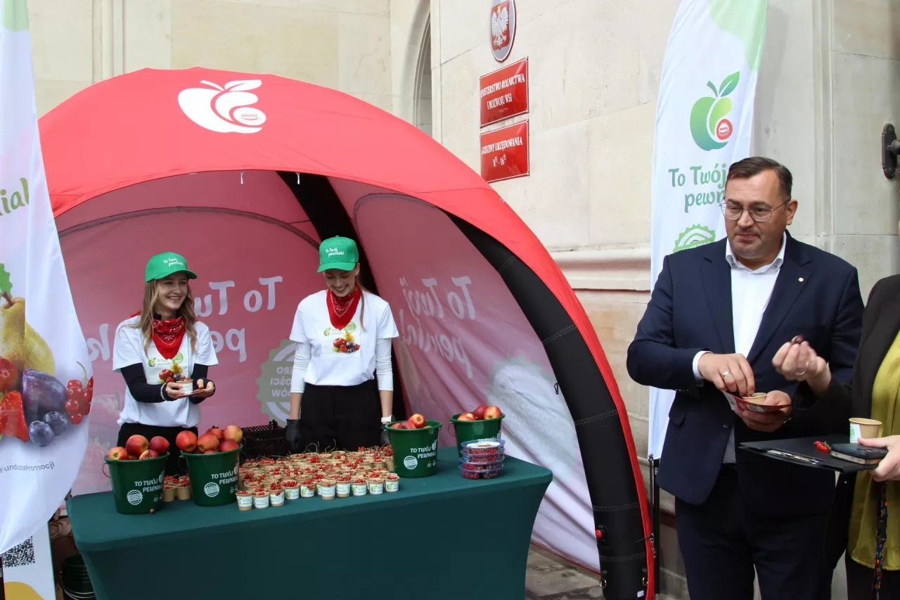 Inauguracja kampanii edukacyjnej ”To Twój Pewniak!”, która promuje świadome wybory konsumenckie i jakość polskich owoców