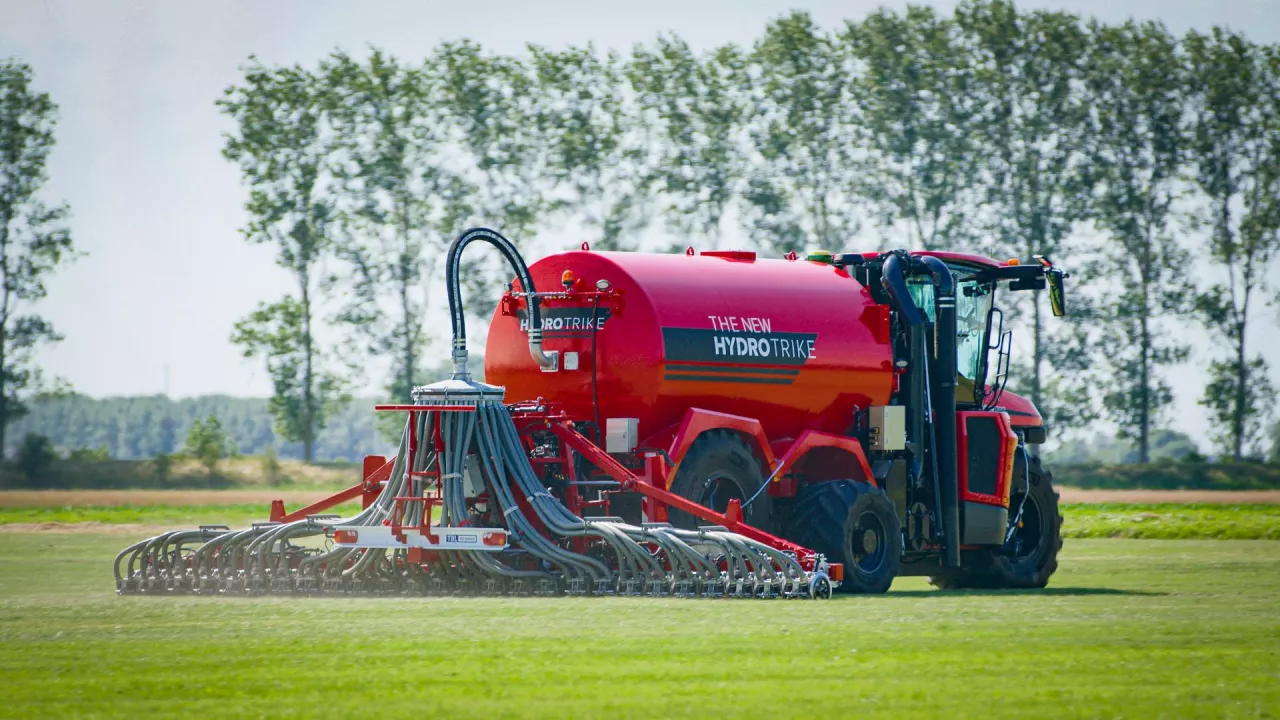 Firma Vervaet przedstawia Hydro-Trike 3.0 – trzecią generację trzy- i pięciokołowych samobieżnych rozrzutników gnojowicy.