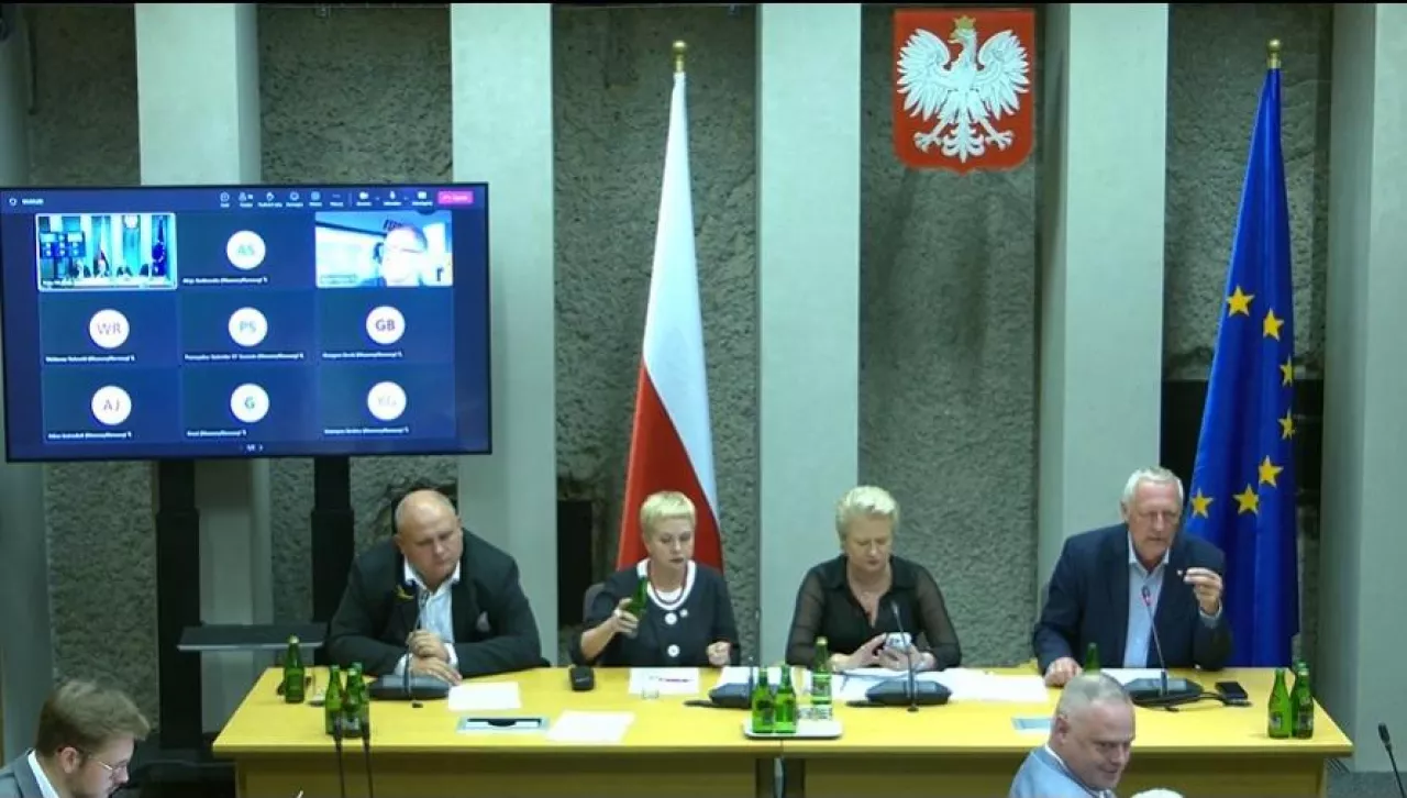 Stare stodoły i obory łatwiej zalegalizować?