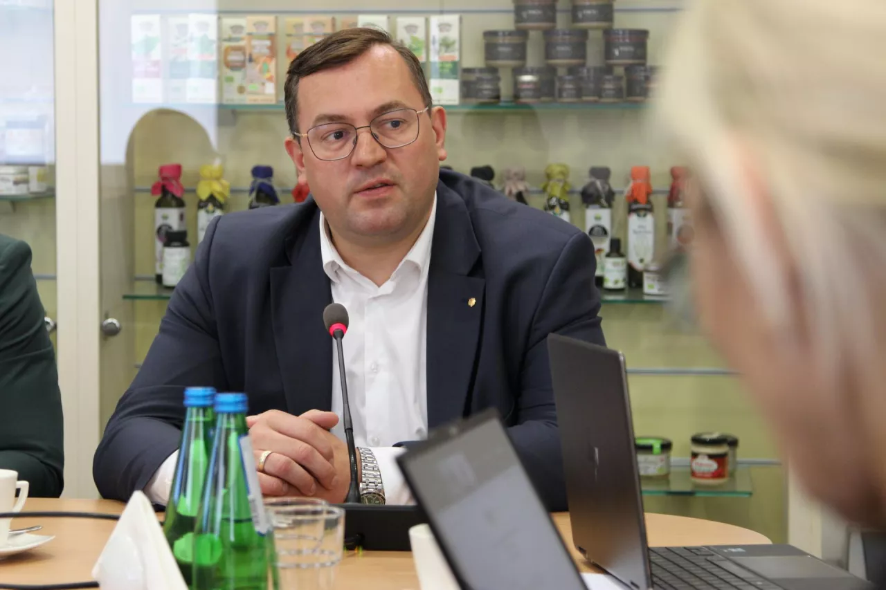 Minister zaprasza rolników z całego kraju